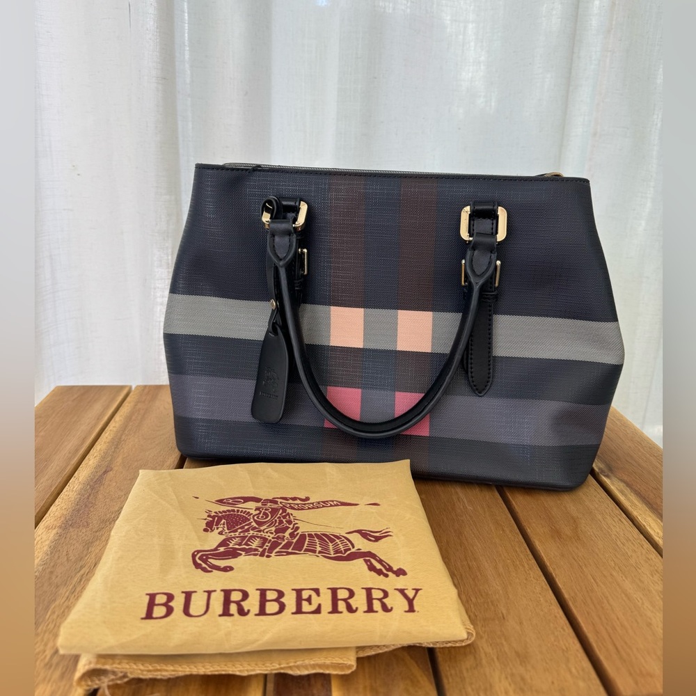 Burberry Check Tote Purse Black Gray Nova Check Berry Red Leather Trim